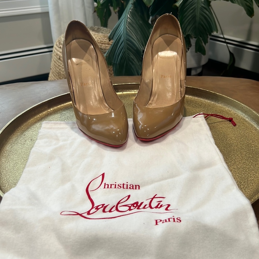 Christian Louboutin shoe size 41